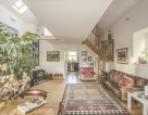 Taldir Coach House